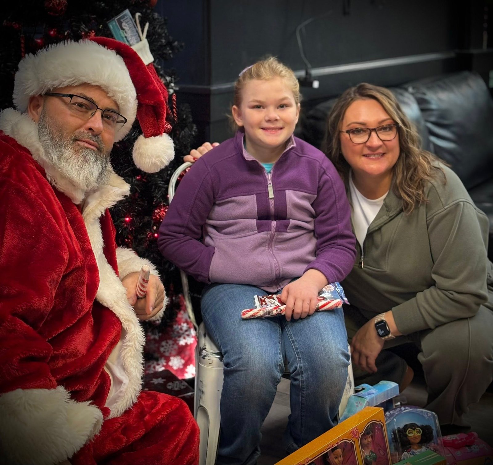 Toys for Tats photo 2